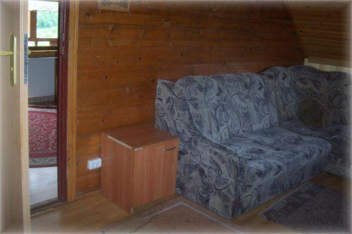Boykivskiy Dvir Hotel Yasenitsa Zamkova Exterior photo